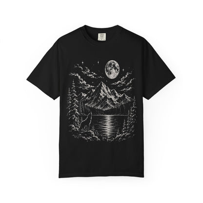 Vintage Wolf Moon T-Shirt – Howling Wolf Mountain & Forest Graphic Tee